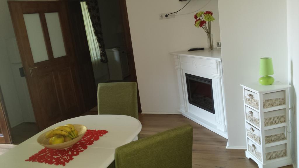 Luxury Central Apartment In Sibiu Bagian luar foto